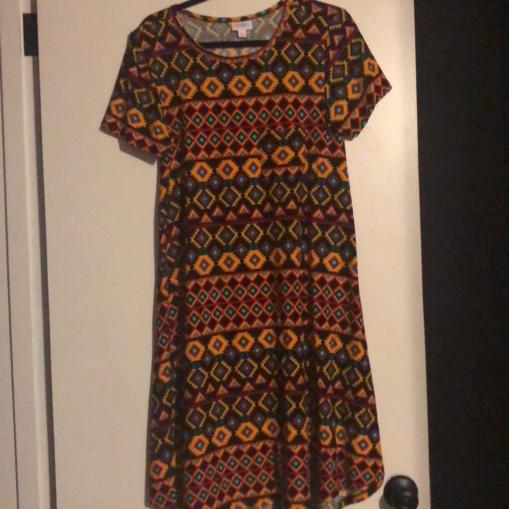 Lularoe Aztec Carly size small
